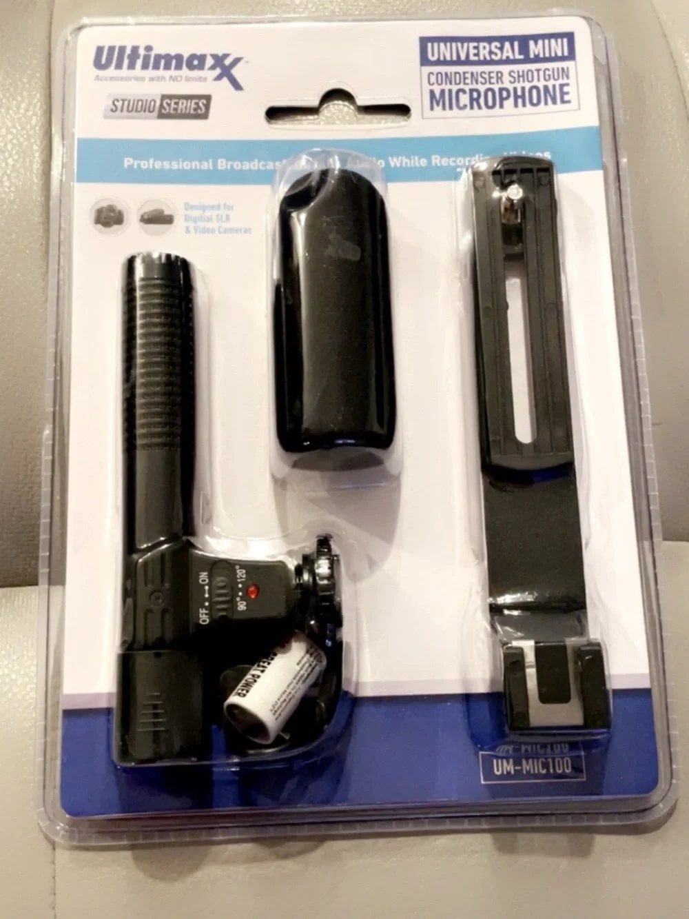 Black Mini Condenser Shotgun Microphone for Camera